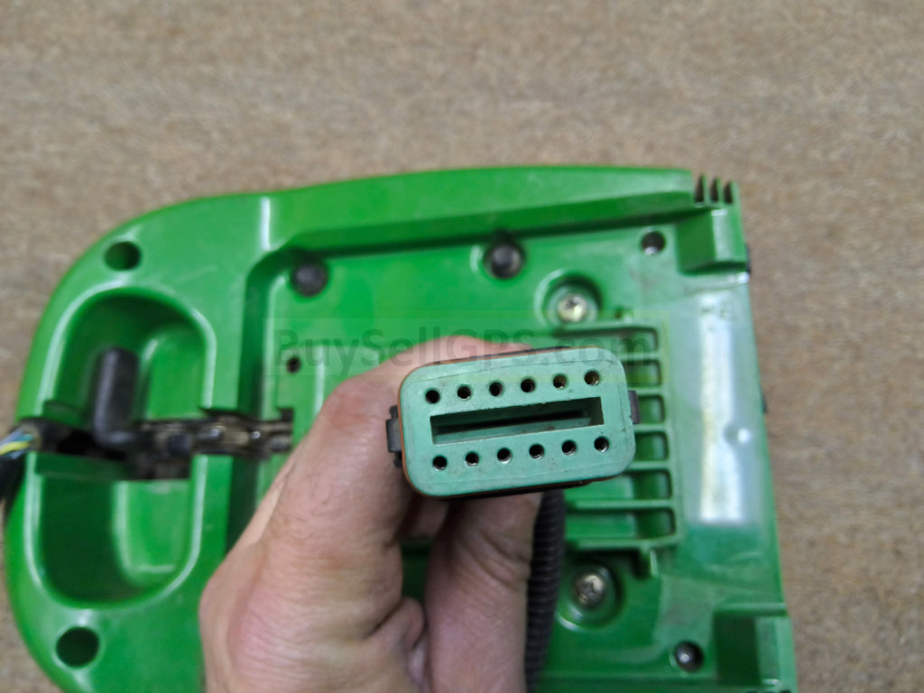 John Deere StarFire™ 3000 GPS Receiver Agriculture