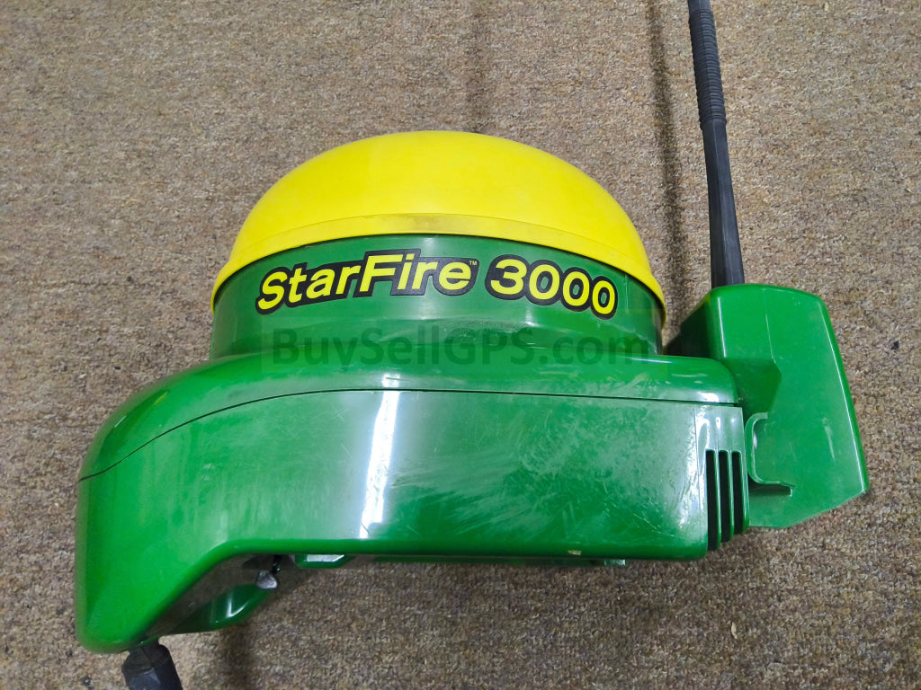 John Deere StarFire™ 3000 GPS Receiver Agriculture