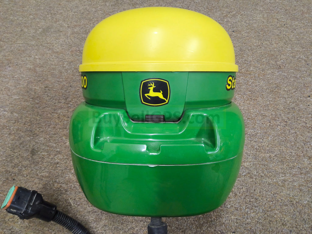 John Deere StarFire™ 3000 GPS Receiver Agriculture