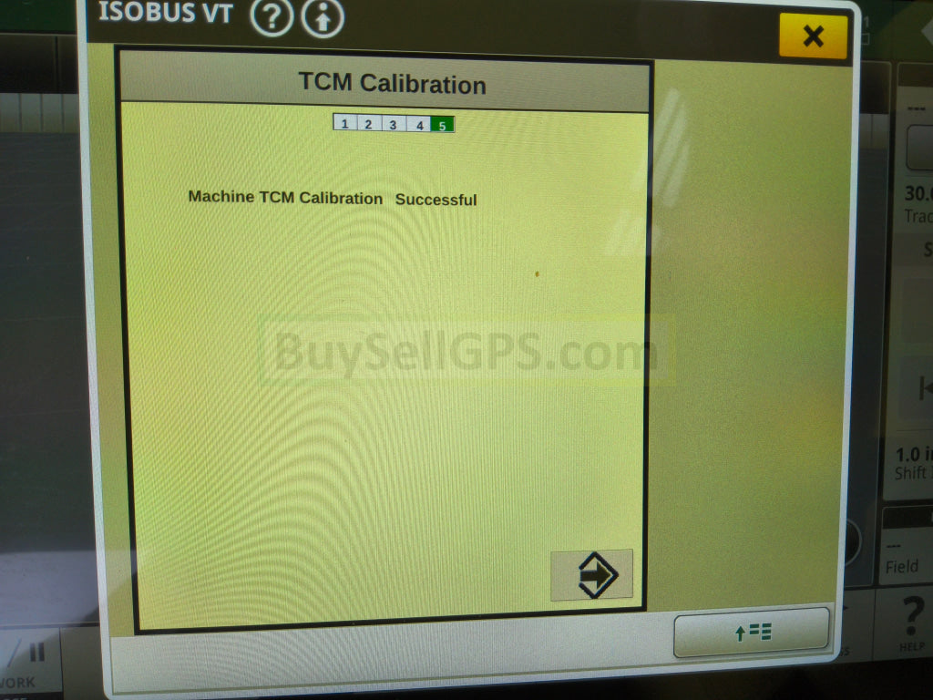 John Deere StarFire™ 3000 GPS Receiver 2013 | SF1 | Deluxe Shroud | Fair to Good Condition missing part of one decal