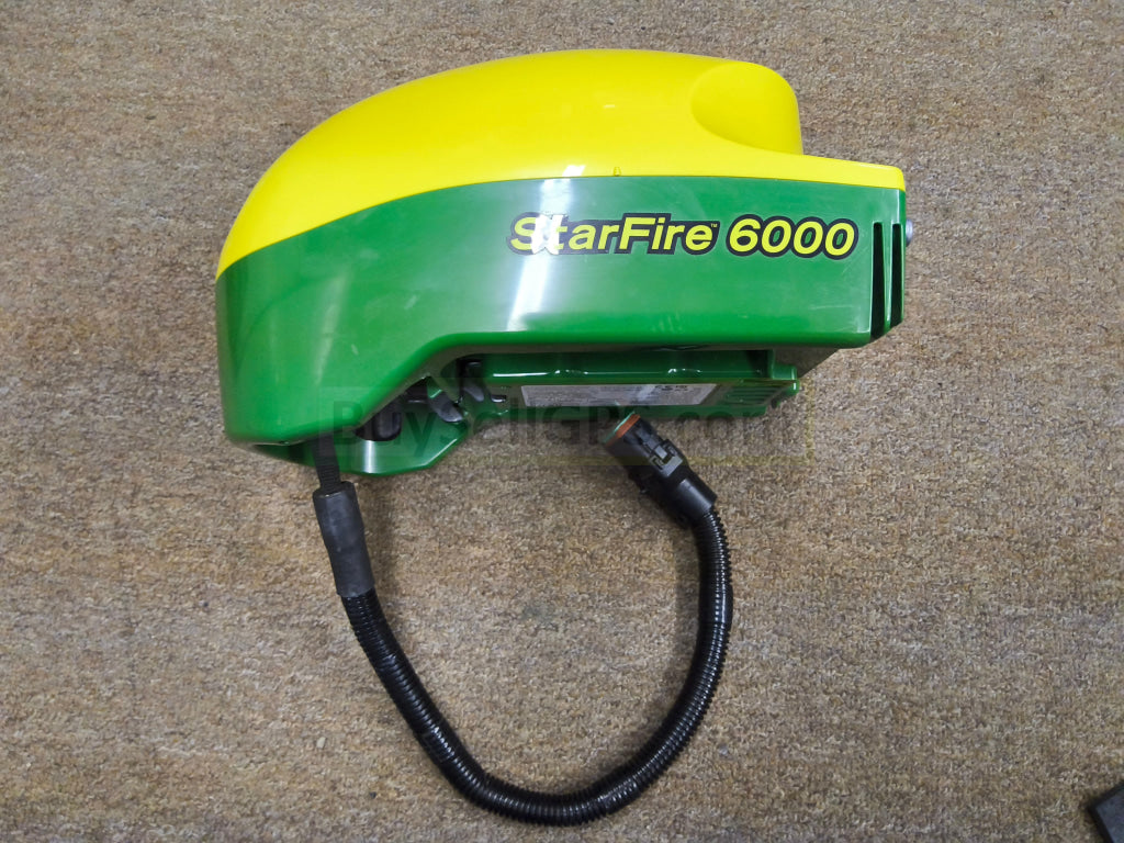 John Deere StarFire™ 6000 GPS Receiver 2016 Receiver 2011 Radio | RTK Ready with 900 Radio | Fair to Good Condition