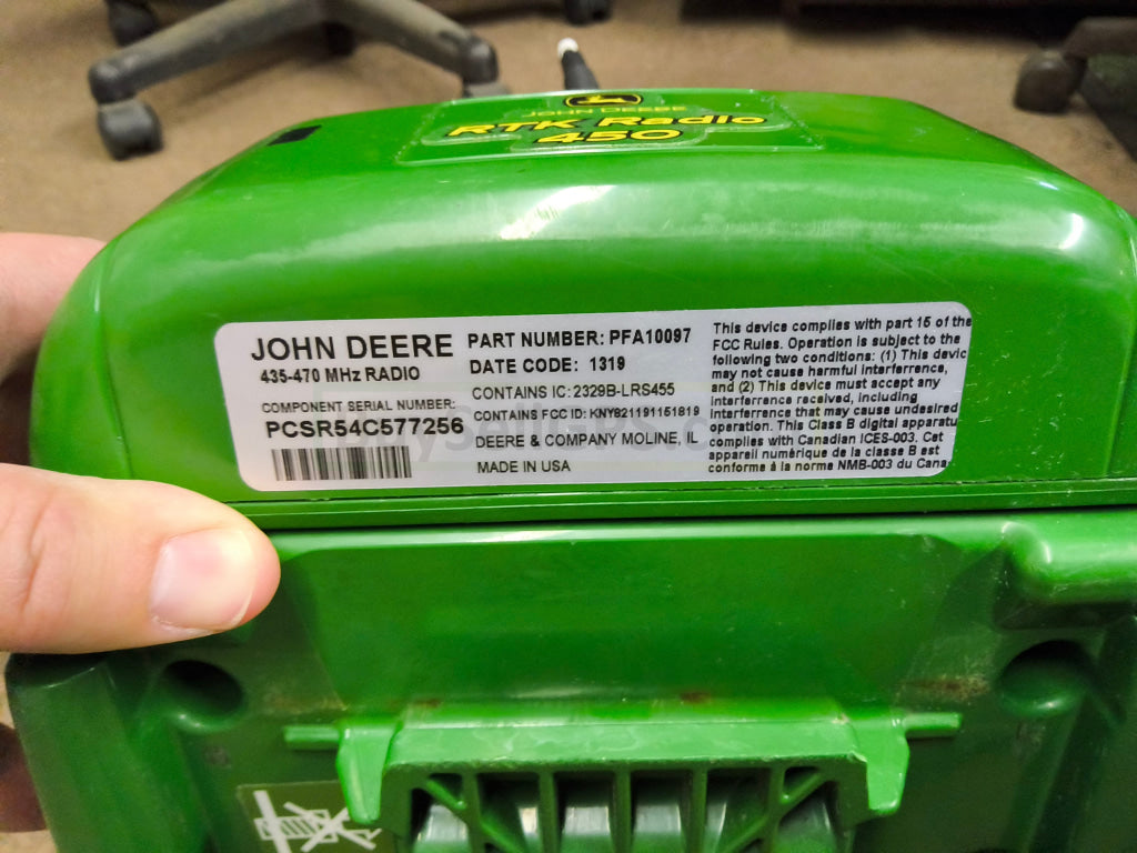 John Deere StarFire™ 6000 GPS Receiver Agriculture