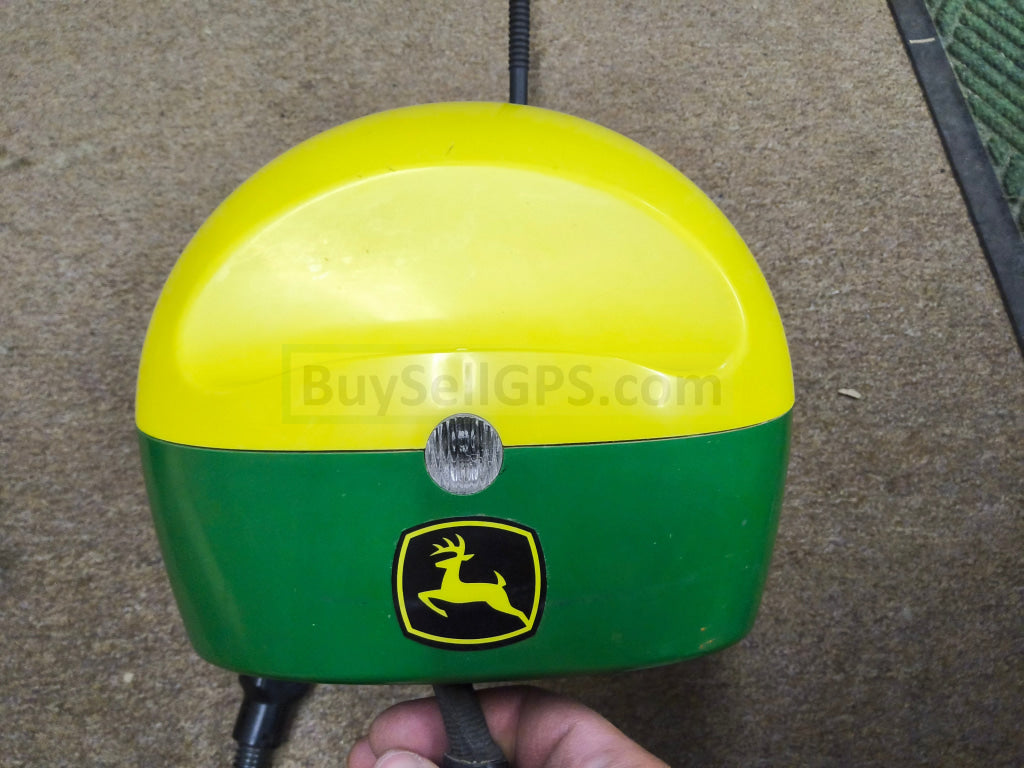 John Deere StarFire™ 6000 GPS Receiver Agriculture