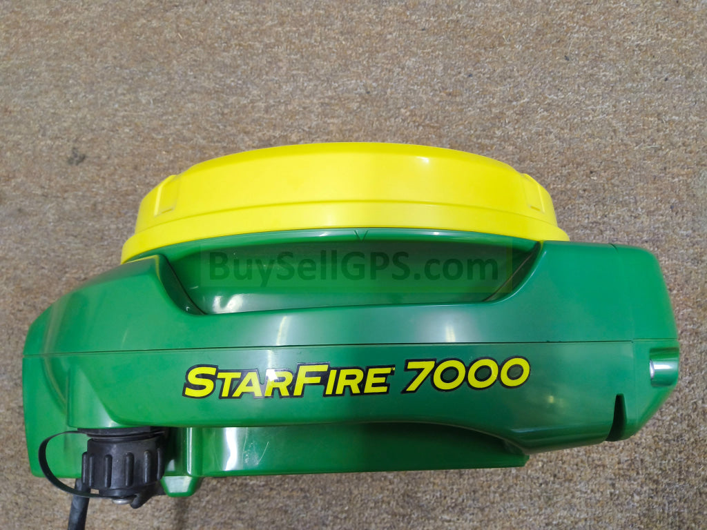 John Deere StarFire™ 7000 Universal GPS Receiver Agriculture
