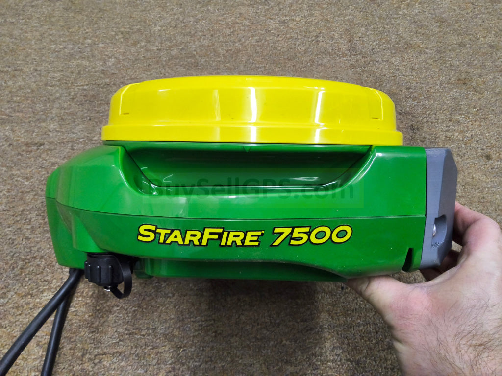 John Deere StarFire™ 7500 Universal GPS Receiver Agriculture