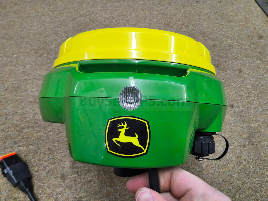 John Deere StarFire™ 7500 Universal GPS Receiver Agriculture