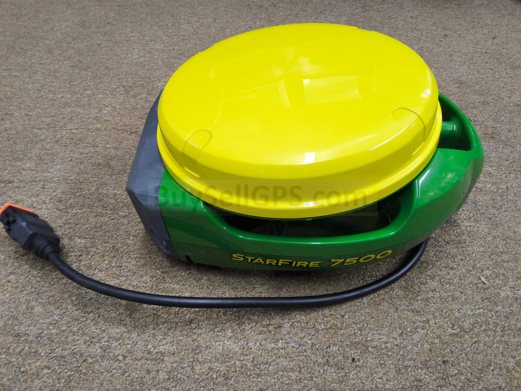 John Deere StarFire™ 7500 Universal GPS Receiver 2024 | RTK Permanent with CloudBase Modem | New Open Box Receiver