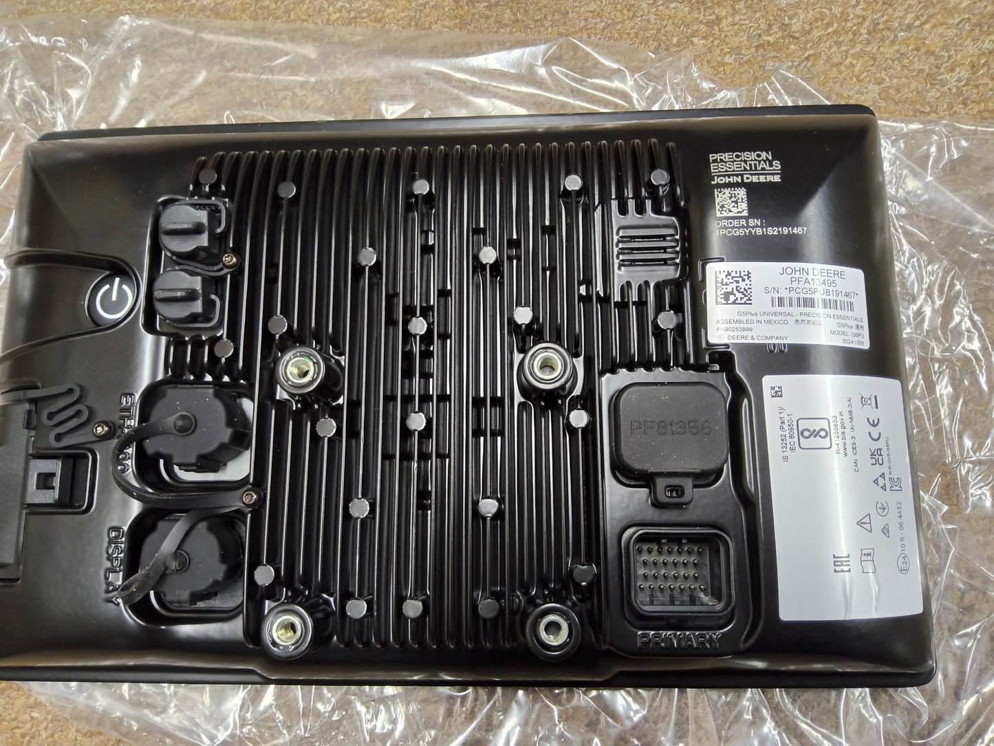 John Deere G5 Plus *ESSENTIALS* Universal Display