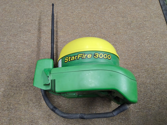 John Deere StarFire™ 3000 GPS Receiver