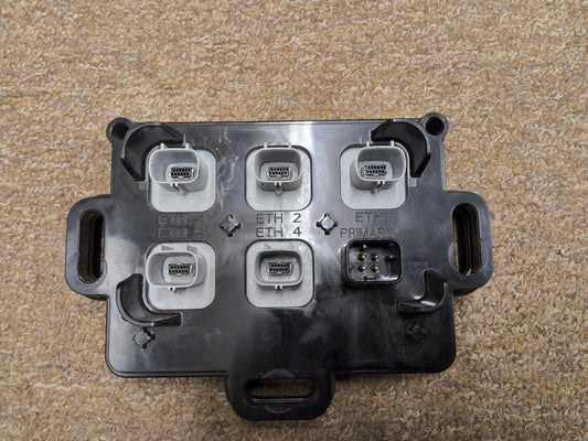 John Deere RE572213 - Ethernet Switch