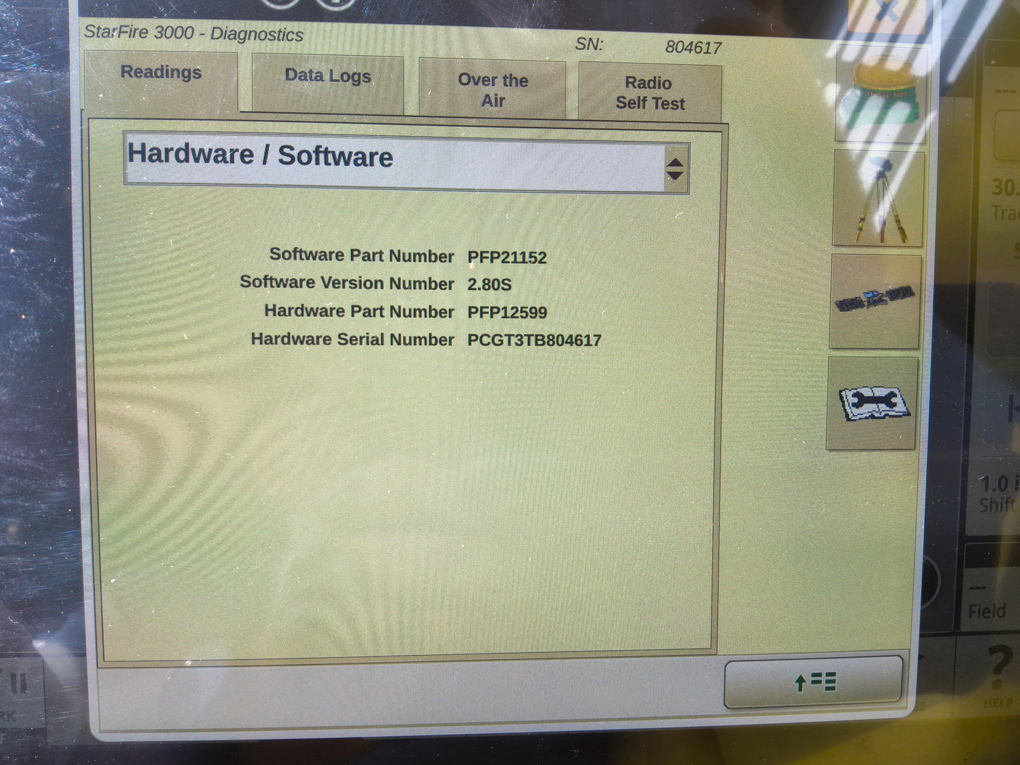 John Deere StarFire™ 3000 GPS Receiver