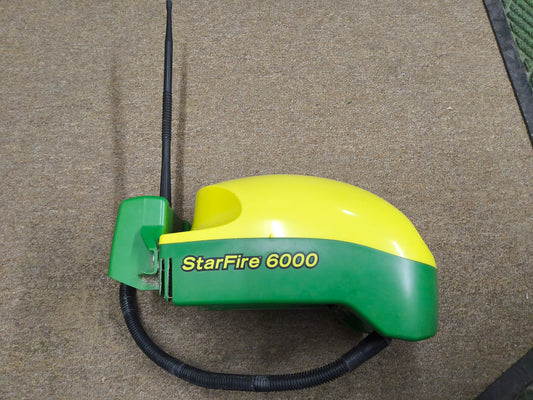 John Deere StarFire™ 6000 GPS Receiver