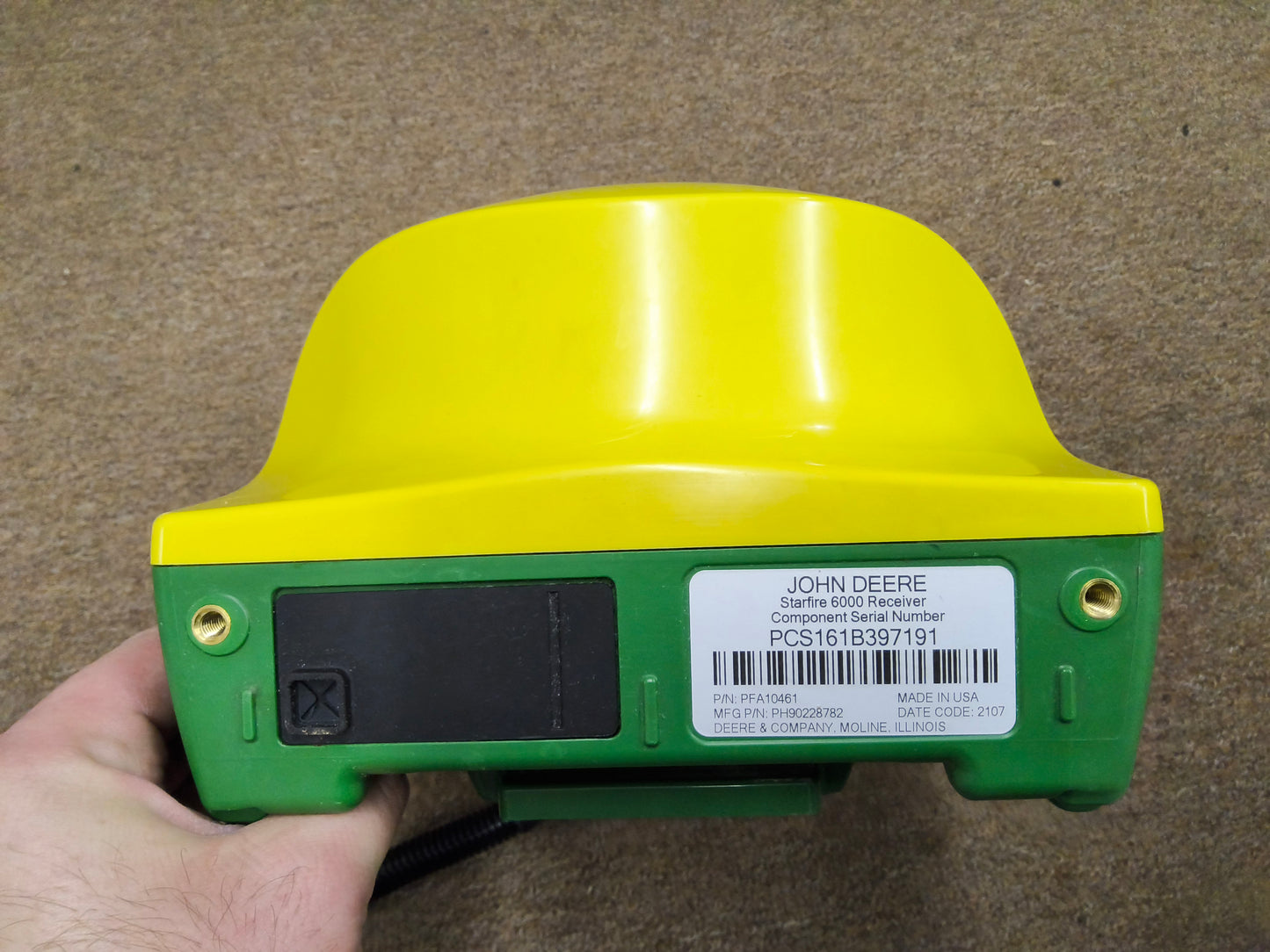 John Deere StarFire™ 6000 GPS Receiver