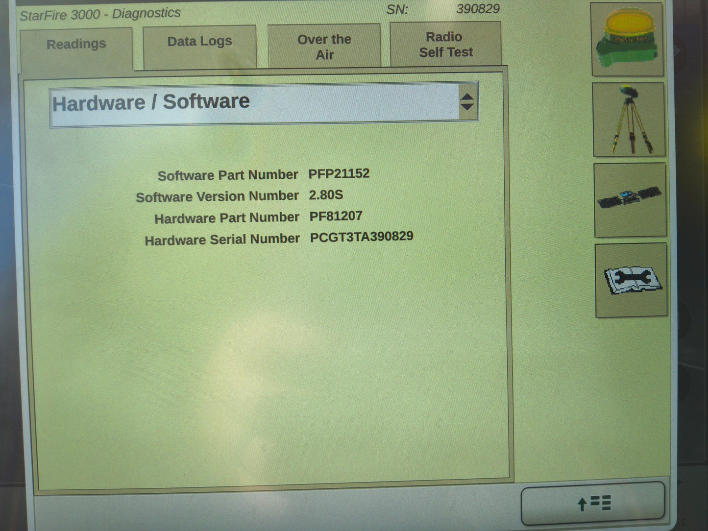John Deere StarFire™ 3000 GPS Receiver