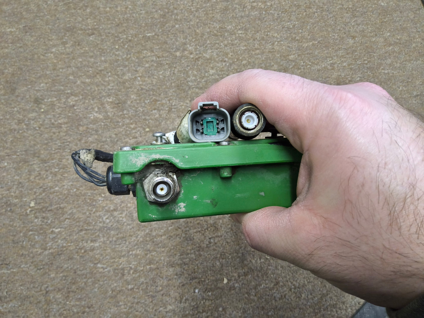 John Deere RTK Radio 900