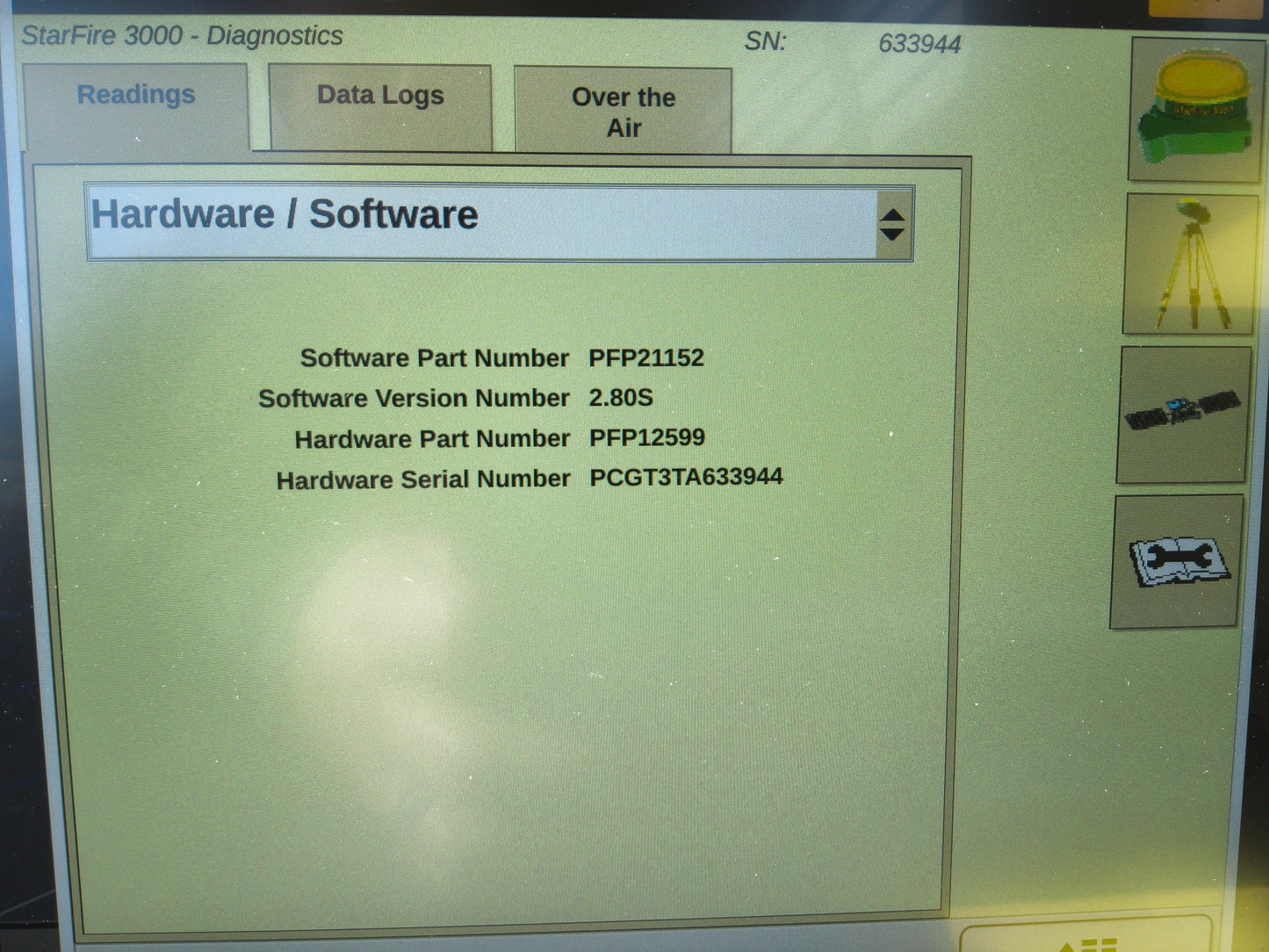 John Deere StarFire™ 3000 GPS Receiver