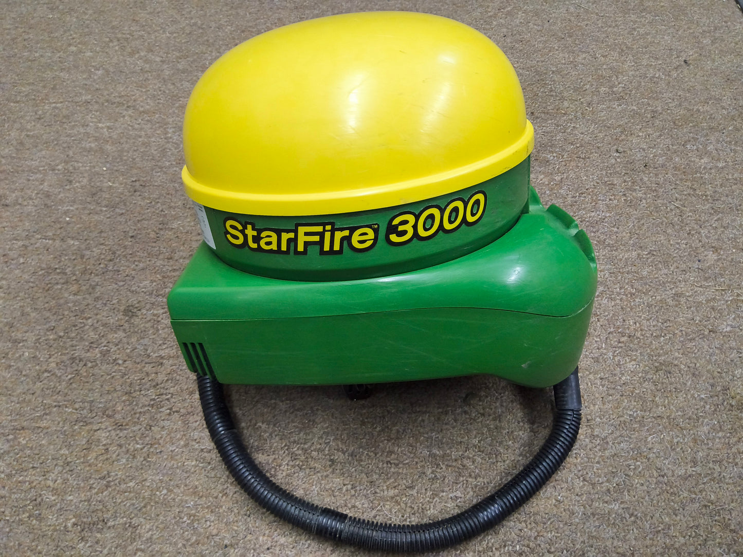 John Deere StarFire™ 3000 GPS Receiver