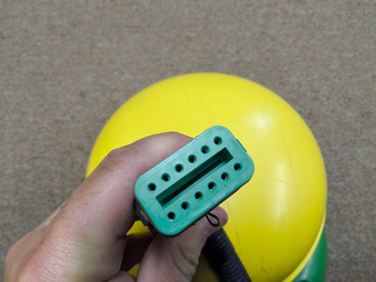 John Deere StarFire™ 3000 GPS Receiver