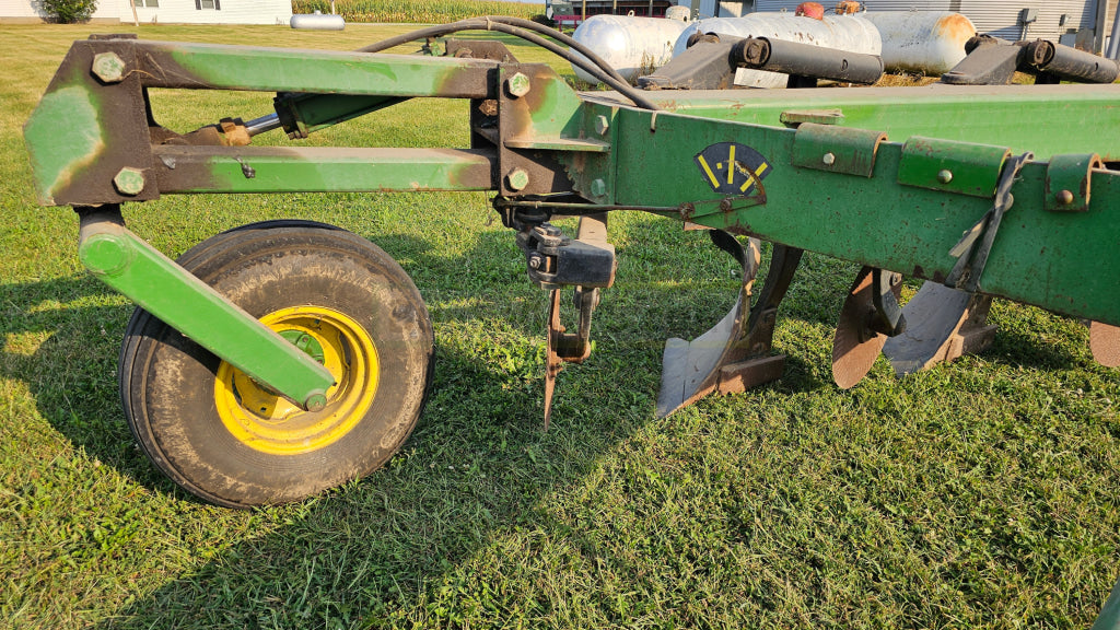 John Deere 2800 Moldboard Plow Agriculture