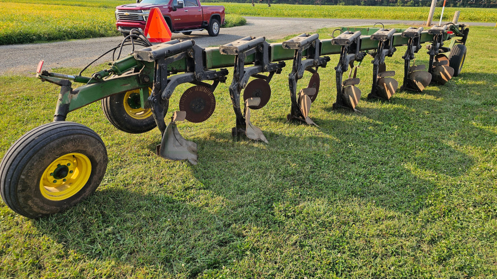 John Deere 2800 Moldboard Plow Agriculture