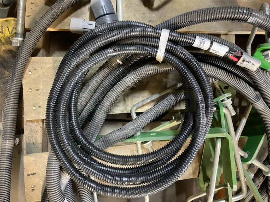 John Deere Aa77557 Compressor Power Harness Agriculture