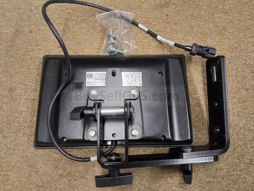 John Deere G5 Plus Extended Monitor 2024 | Like New | Includes 7/8/9 Tractor Bracket and Ethernet Cable | PCG512C566196