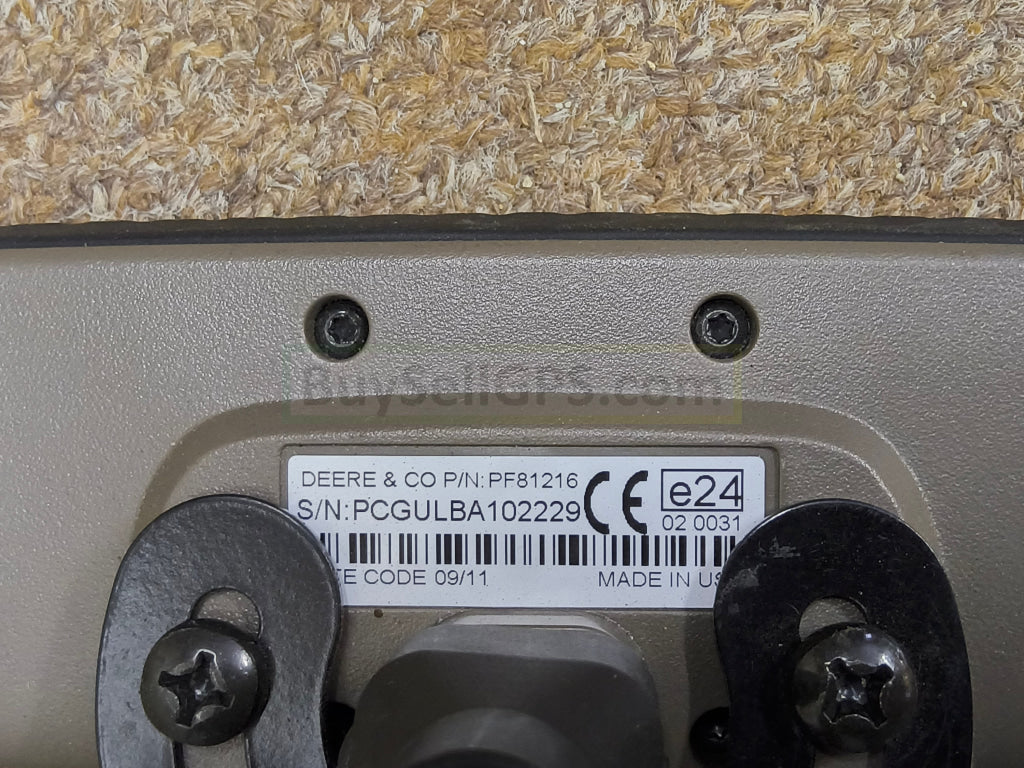 John Deere GreenStar™ Lightbar PCGULBA102229 | Very Good Condition | Lightbar with suction cup and short harness only