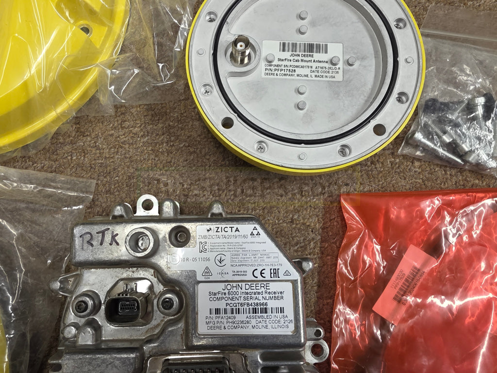 John Deere Integrated StarFire™ 6000 GPS Receiver MORE UNITS COMING SOON Agriculture