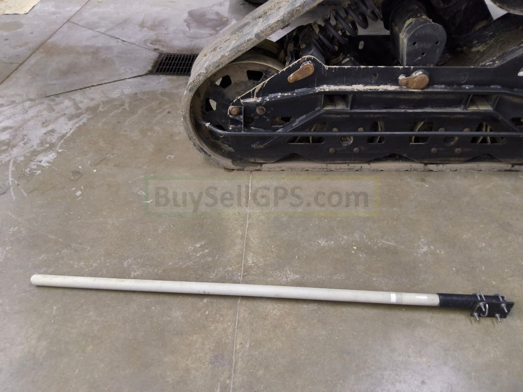 John Deere PF81452 - 7 Foot 450 RTK Base Station Antenna Includes Mounting Brackets Agriculture