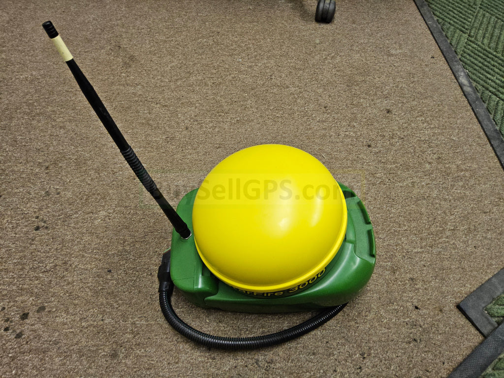 John Deere Starfire™ 3000 Gps Receiver 2010 / 2012 Radio | 11360 Hours Good Condition Rtk Ready