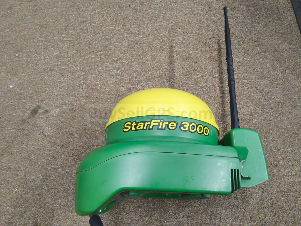 John Deere StarFire™ 3000 GPS Receiver 2014 Receiver and Radio | 21570 Hours | Good to Very Good Condition | RTK Ready