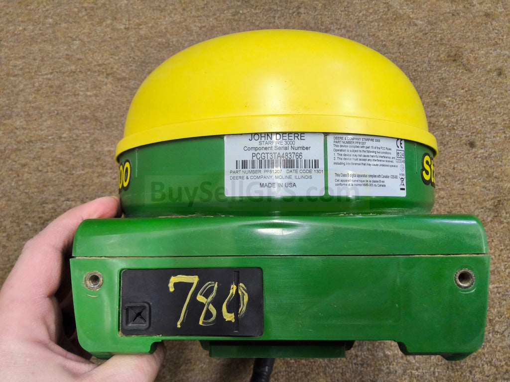 John Deere StarFire™ 3000 GPS Receiver Agriculture