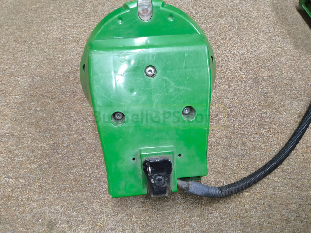John Deere StarFire™ 3000 GPS Receiver Agriculture