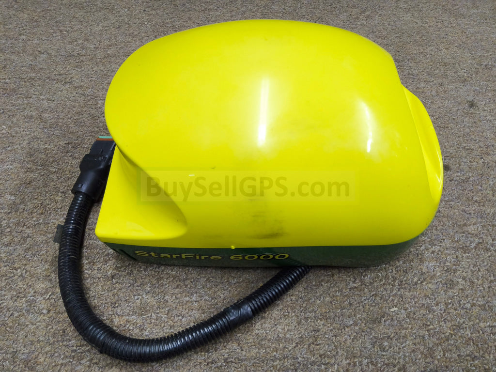 John Deere Starfire™ 6000 Gps Receiver 2022 | Sf1 Ready Very Good Condition - Has Scuff On One