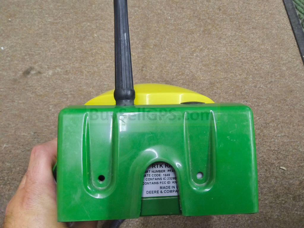 John Deere StarFire™ 6000 GPS Receiver Agriculture
