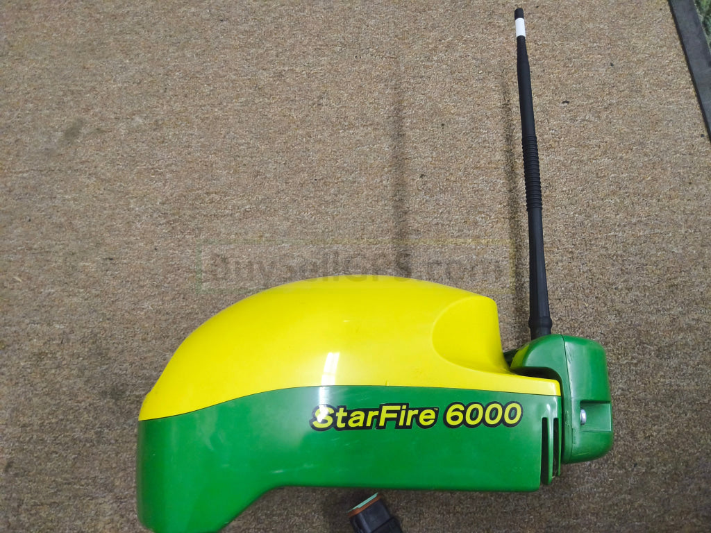 John Deere StarFire™ 6000 GPS Receiver Agriculture
