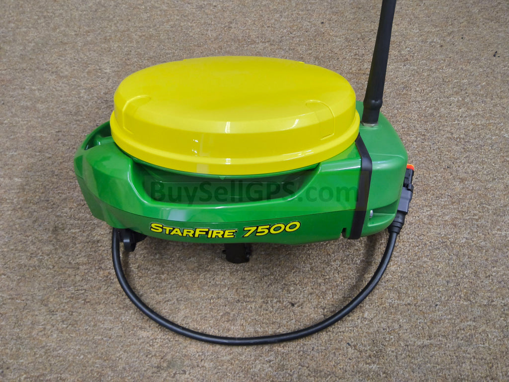 John Deere StarFire™ 7500 Universal GPS Receiver Agriculture