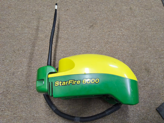 John Deere StarFire™ 6000 GPS Receiver