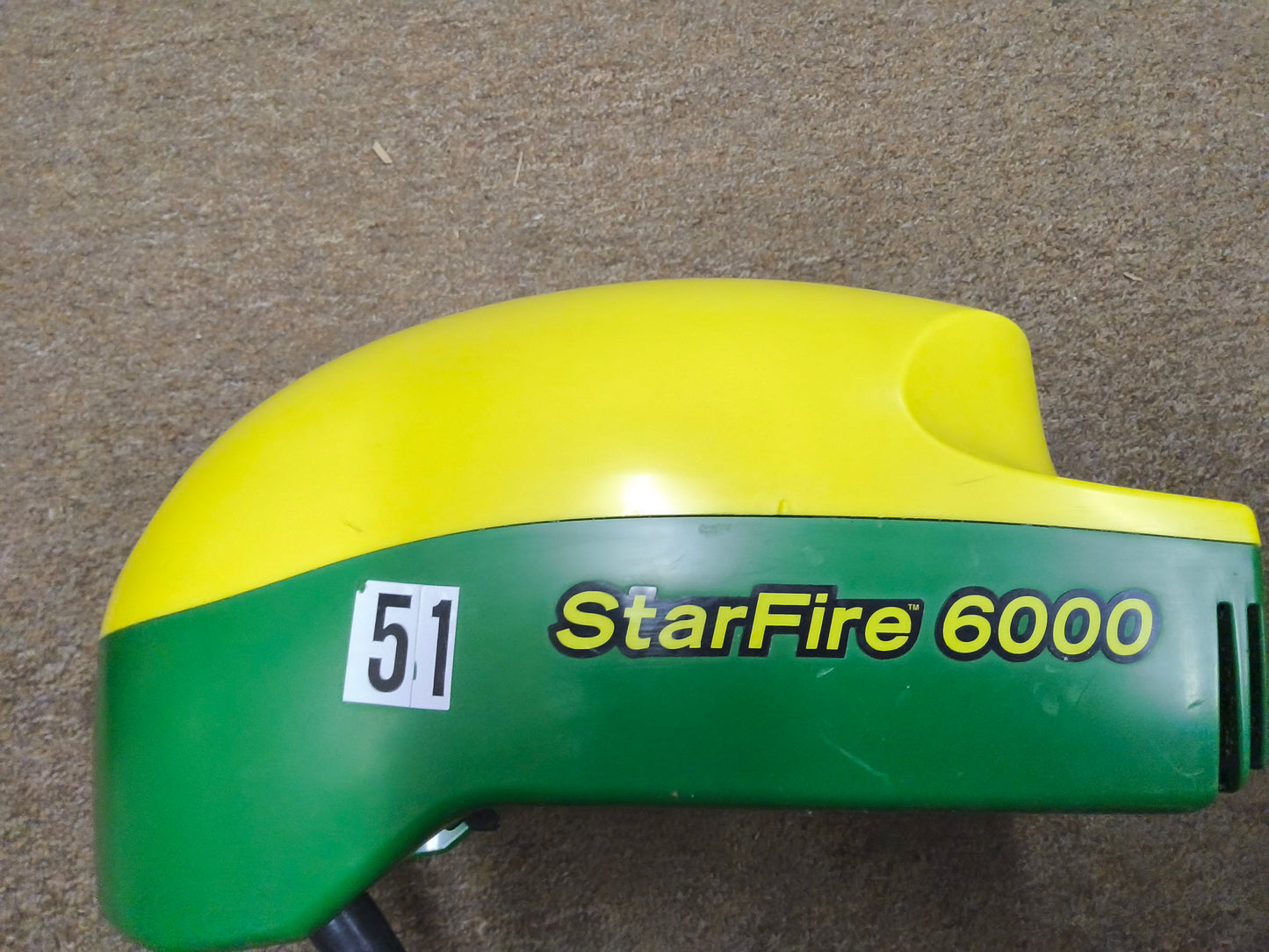 John Deere StarFire™ 6000 GPS Receiver