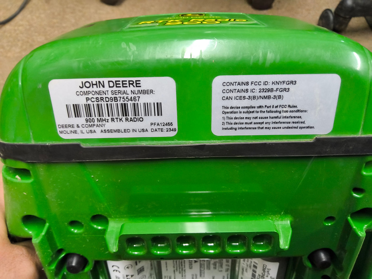 John Deere StarFire™ 7500 Universal GPS Receiver