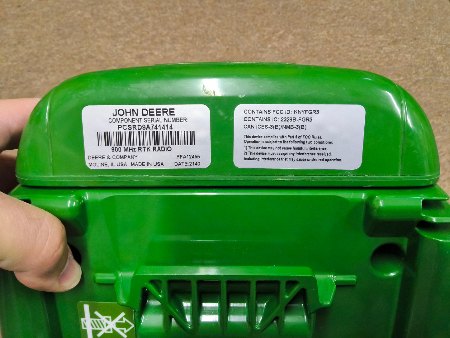 John Deere StarFire™ 6000 GPS Receiver