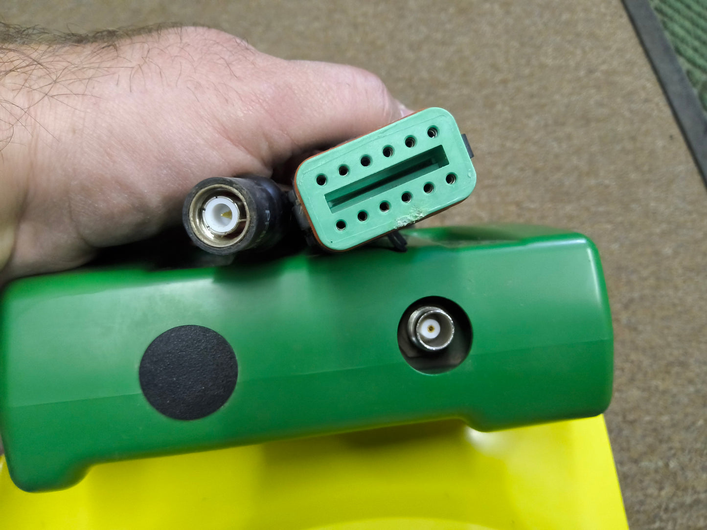 John Deere StarFire™ 6000 GPS Receiver