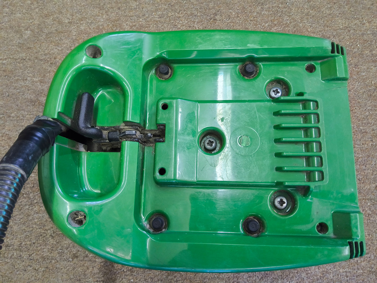 John Deere StarFire™ 3000 GPS Receiver