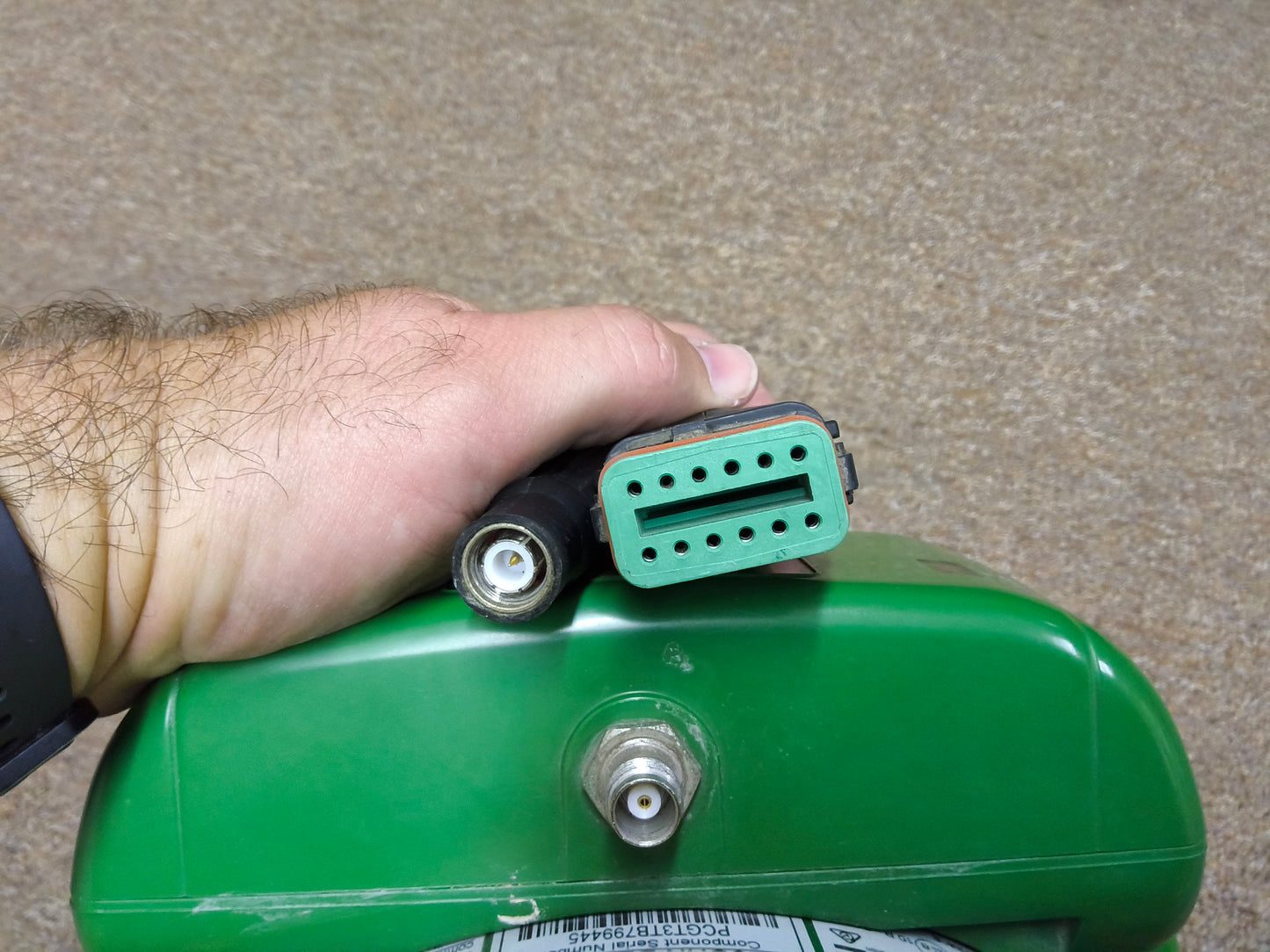 John Deere StarFire™ 3000 GPS Receiver