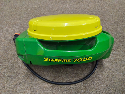 John Deere StarFire™ 7000 Universal GPS Receiver