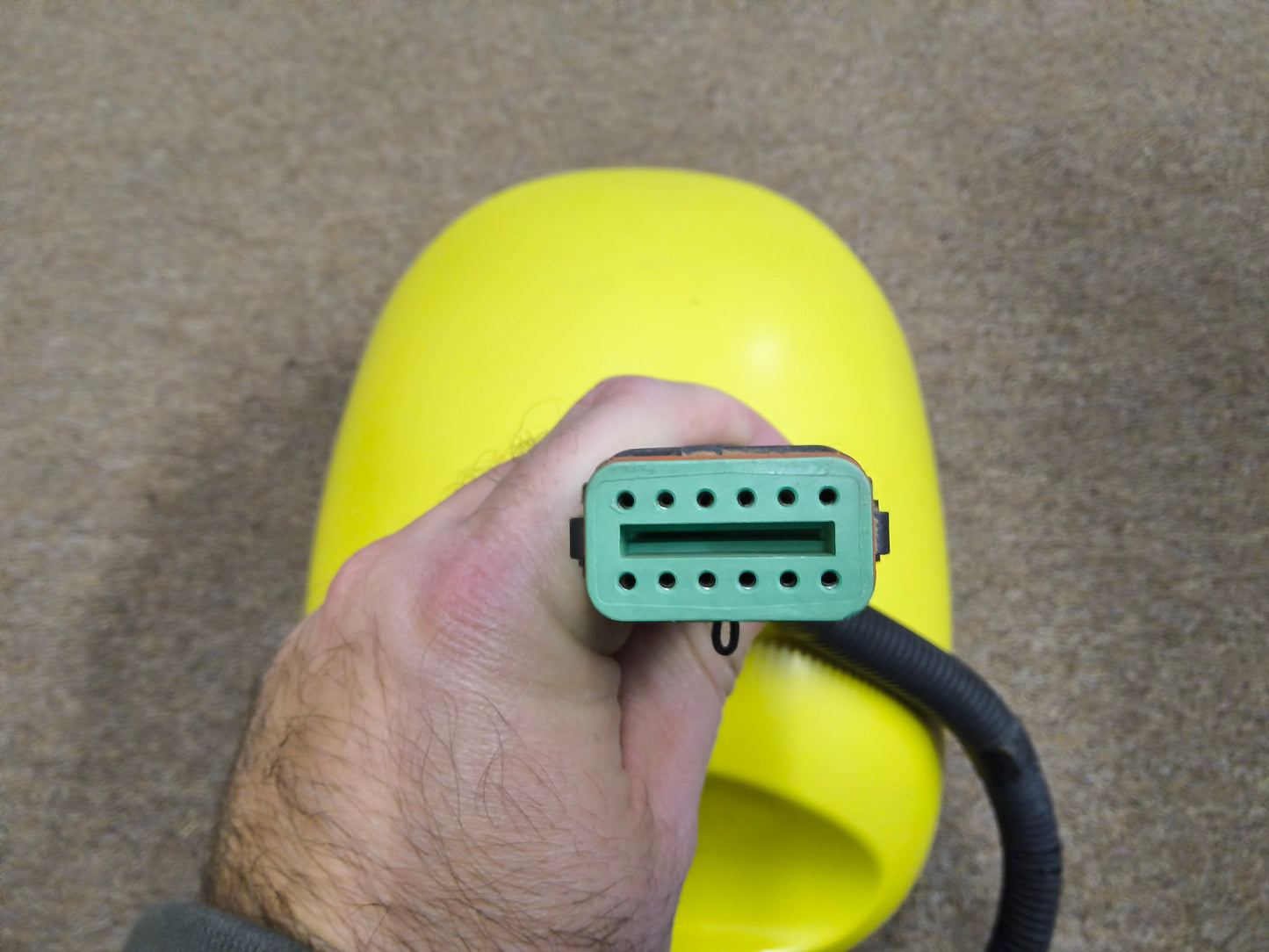 John Deere StarFire™ 6000 GPS Receiver