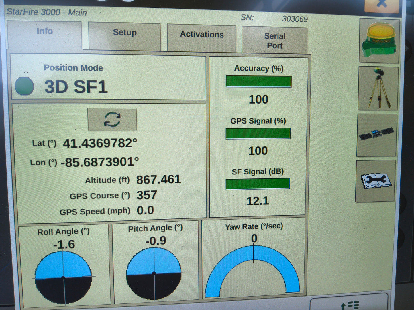 John Deere StarFire™ 3000 GPS Receiver
