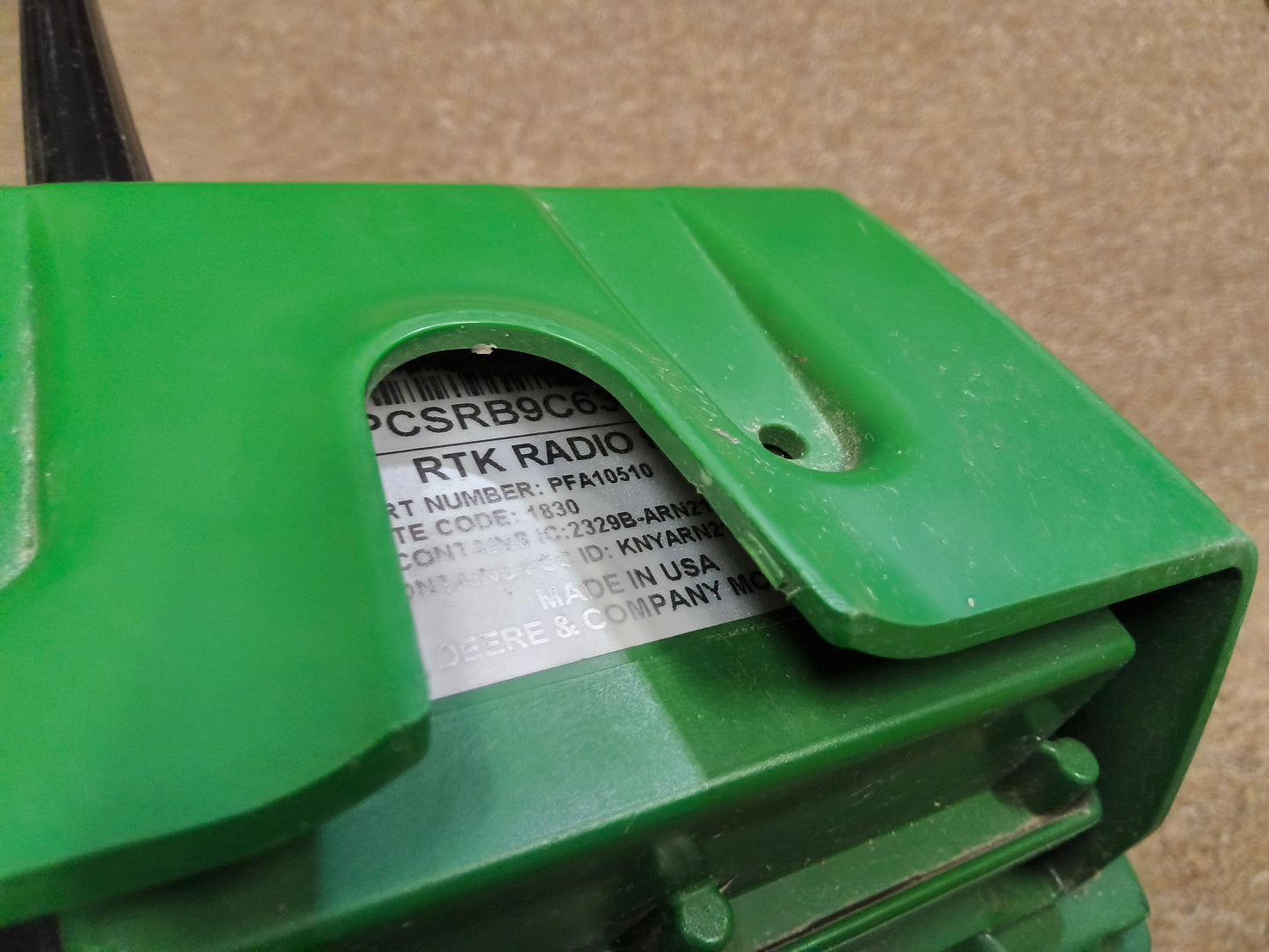 John Deere StarFire™ 6000 GPS Receiver