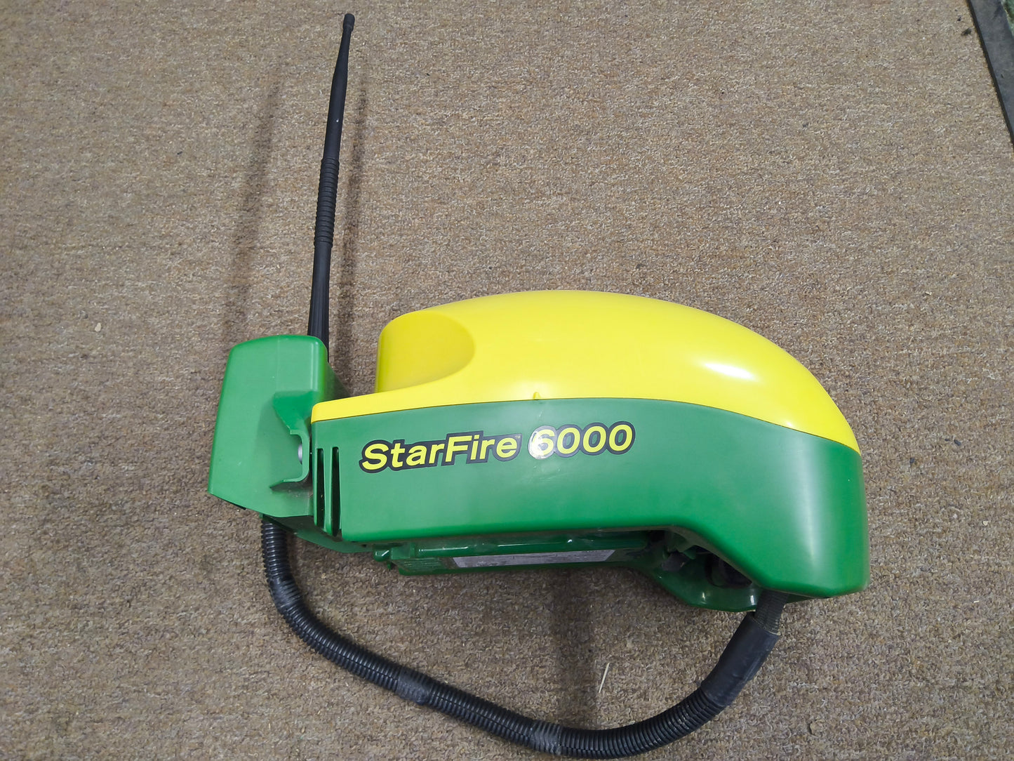 John Deere StarFire™ 6000 GPS Receiver