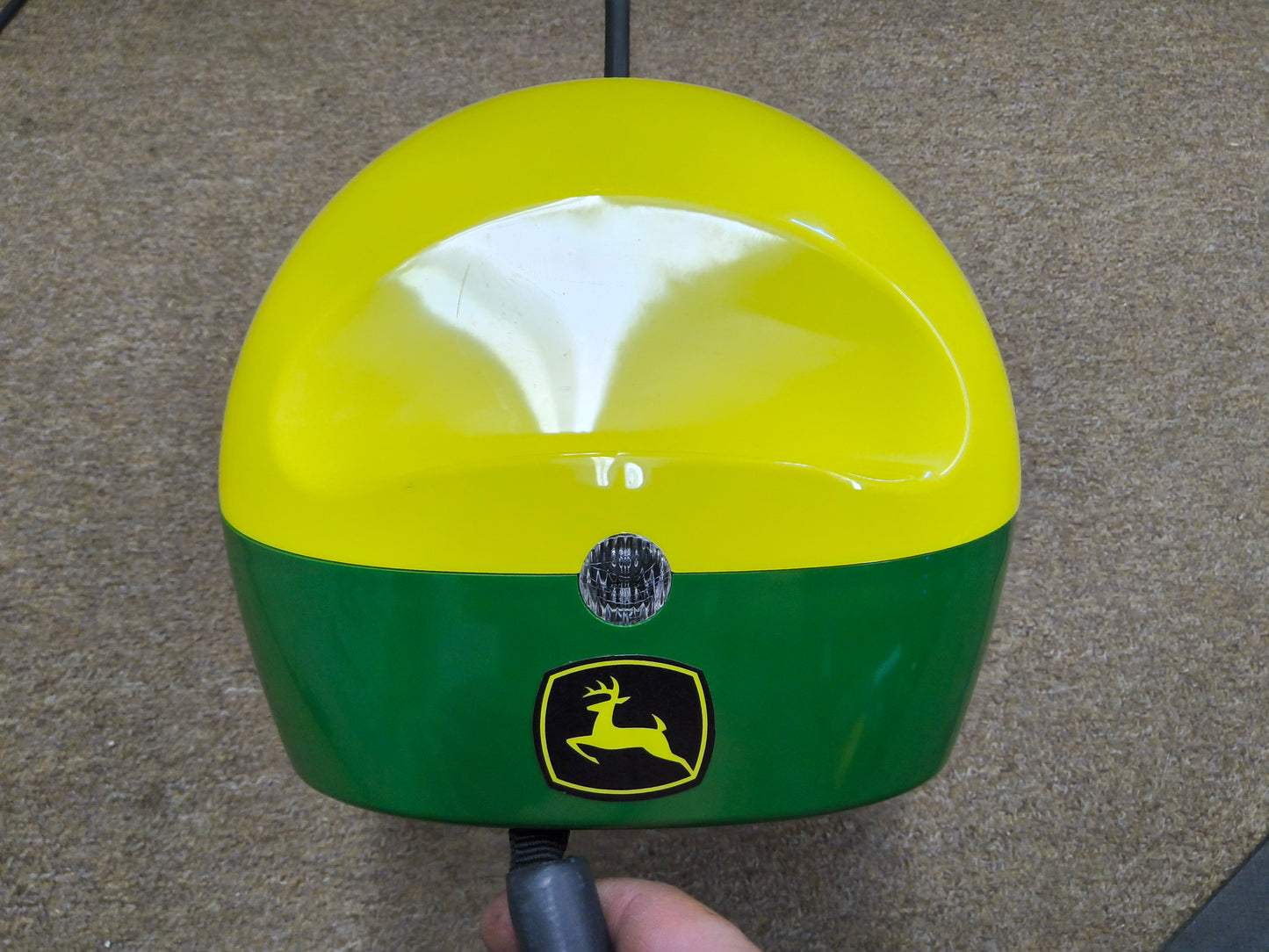 John Deere StarFire™ 6000 GPS Receiver